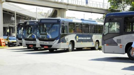 Concessionários dos ônibus em BH e representantes do poder público vão se reunir na quinta-feira (18)
