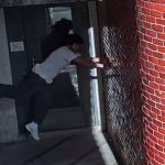Vídeo mostra brasileiro condenado à prisão perpétua fugindo de presídio nos EUA