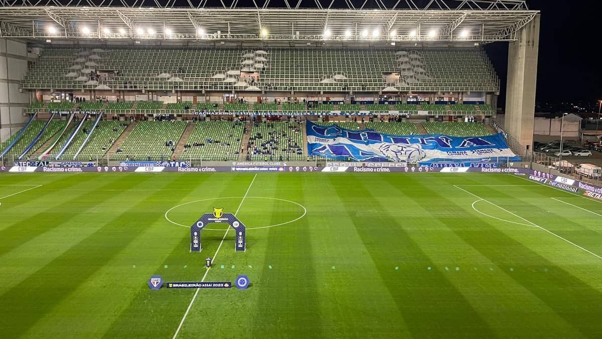 Cruzeiro confirma Independência como palco de jogo contra o Coritiba 