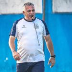 Técnico do Confiança rasga elogios a Rogério Ceni e projeta finais da Copa do Nordeste