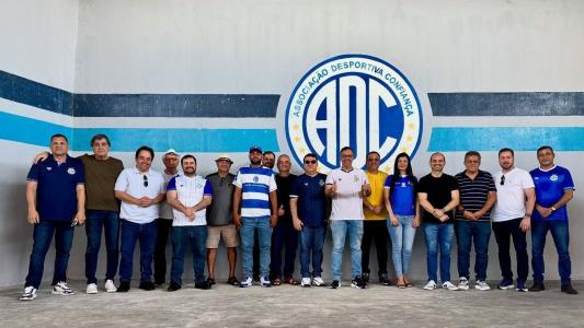 Membros do Conselho de Administração do Confiança