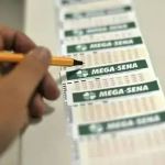 Mega-Sena concurso 2.615: confira as dezenas sorteadas nesta quinta-feira (27)