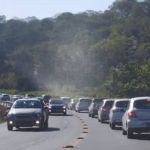 Motoristas enfrentam trânsito complicado na BR-381, na Grande BH, na manhã deste sábado