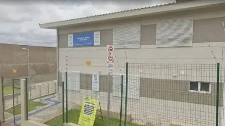 Confira os endereços e horários de funcionamento dos Centros de Saúde neste sábado (13)