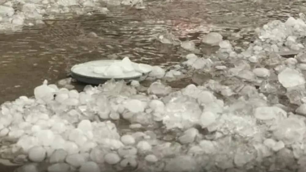 Chuva de até 100mm, ventania e granizo podem atingir mais de 500 cidades de Minas; veja lista