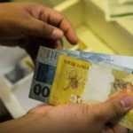 Procon do MPMG aplica multa de mais de R$ 25 mil em agência bancária