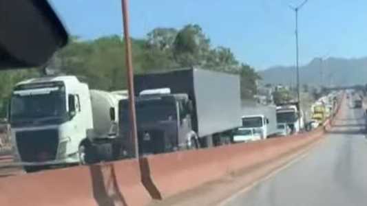 Congestionamento chegou a passar dos 15 quilômetros