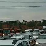 Falta de água: manifestação fecha a BR-040 em Ribeirão das Neves