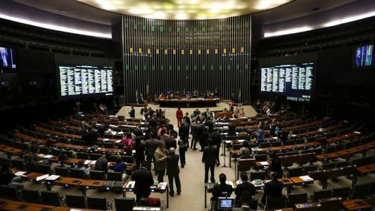 Congresso discute texto da reforma tributária