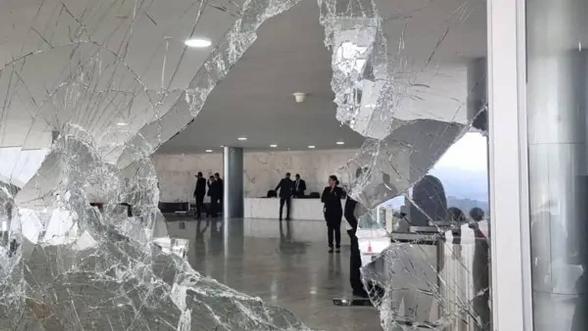 Pacheco adia sessão do Congresso, mas garante abertura de CPMI do 8 de janeiro