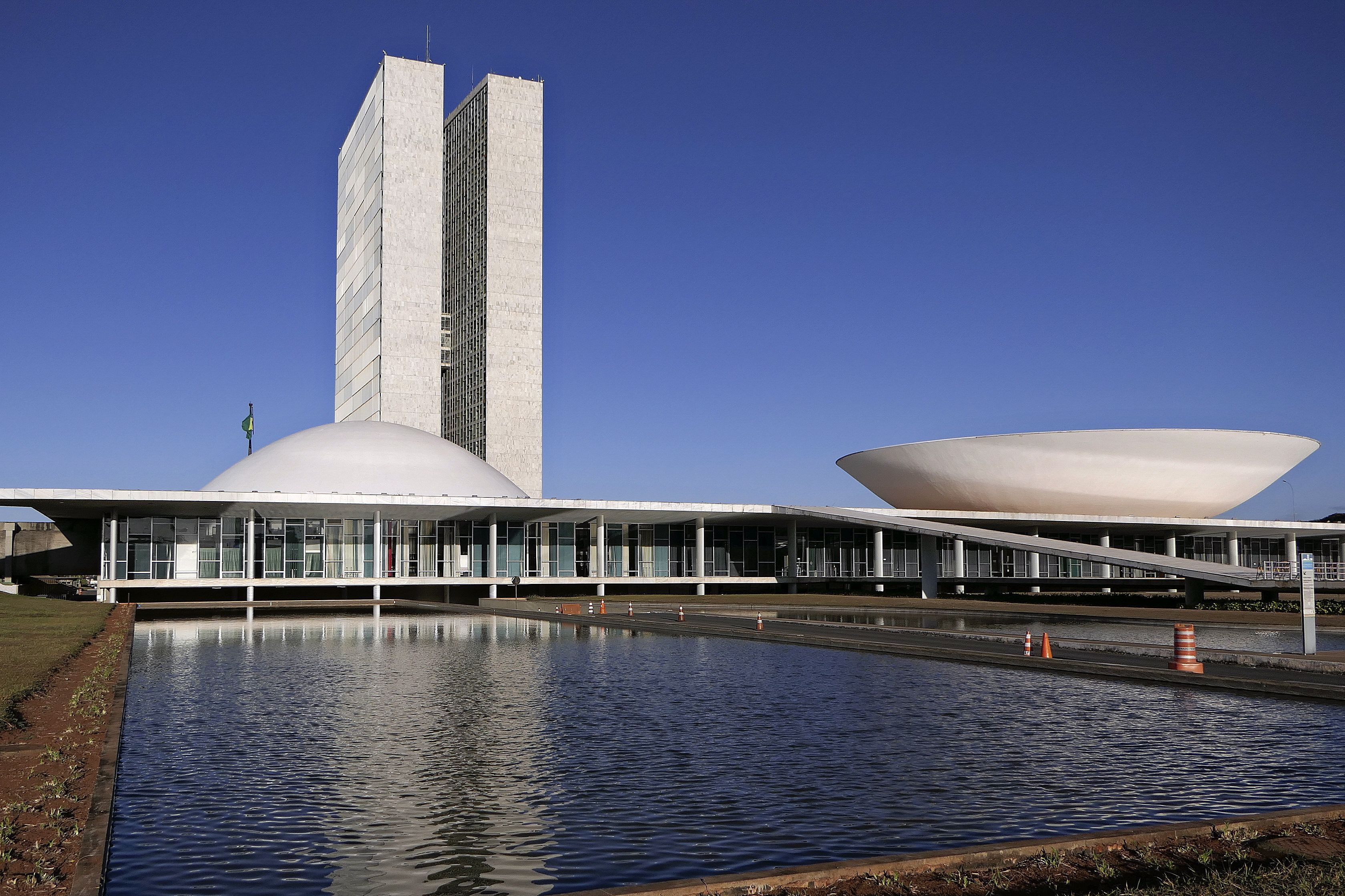 Governo publica portaria para pagar emendas e destravar pacote fiscal no Congresso
