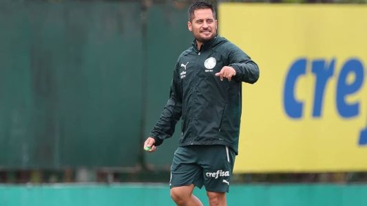 Conheça Lucas Andrade, novo treinador do Palmeiras Sub-20
