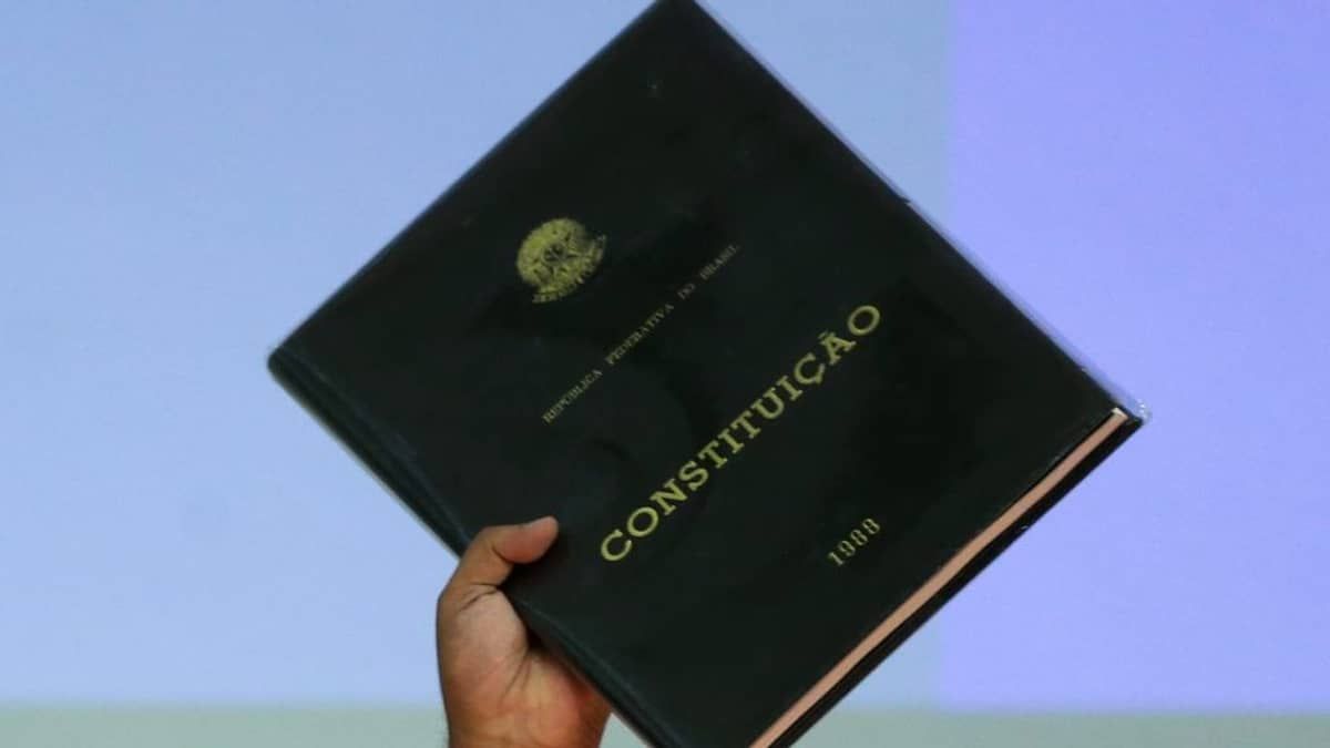 35 anos da Constituição: entenda texto criado em 1988
