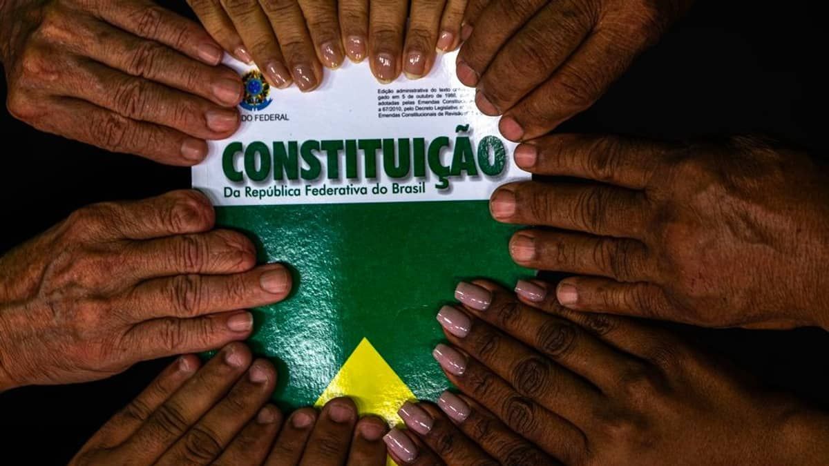 35 anos da Constituição: professor propõe reflexão sobre direitos ameaçados