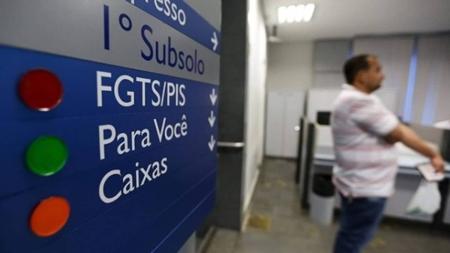 Consulta pode ser feita pelo aplicativo da carteira de trabalho digital ou pelo site do Governo Federal