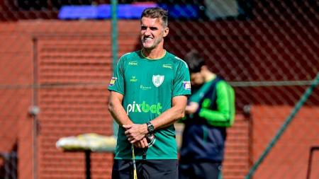 Contra o Corinthians, Vagner Mancini fará o 100º jogo como técnico do América