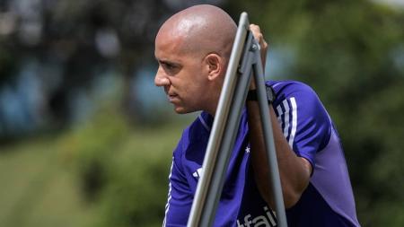 Contra o Santos, Pepa busca quarta vitória seguida no comando do Cruzeiro