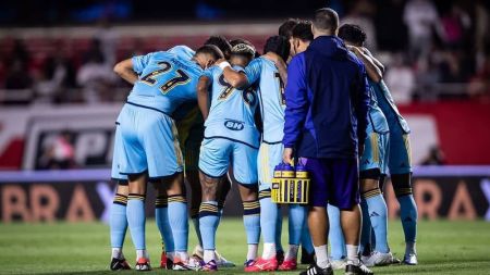 Contra o São Paulo, Cruzeiro perdeu várias chances e acabou derrotado