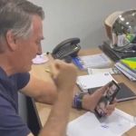 Milei convida Bolsonaro para posse durante primeira conversa pós-eleição