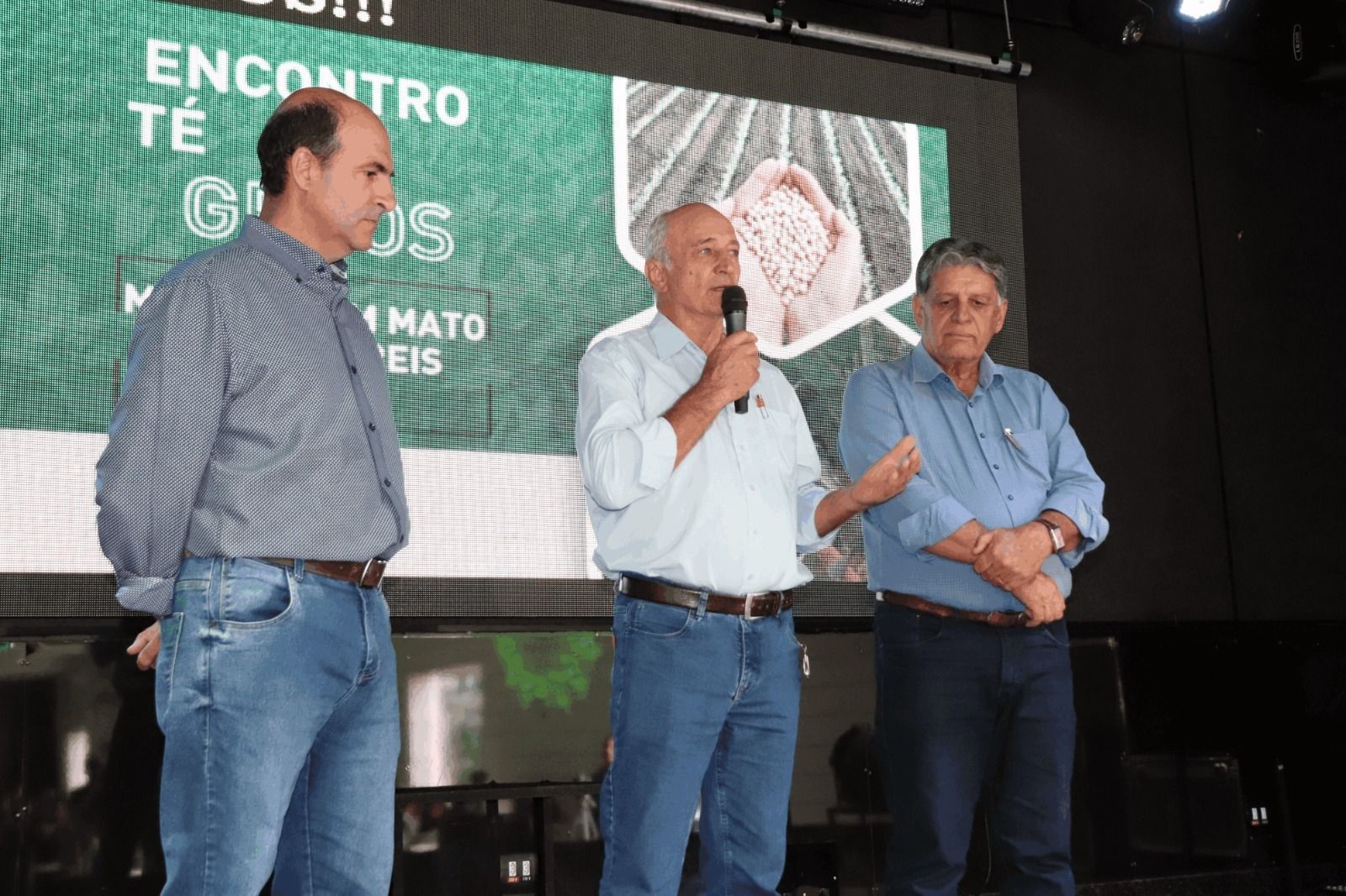 Cooxupé começa a atuar com soja e milho