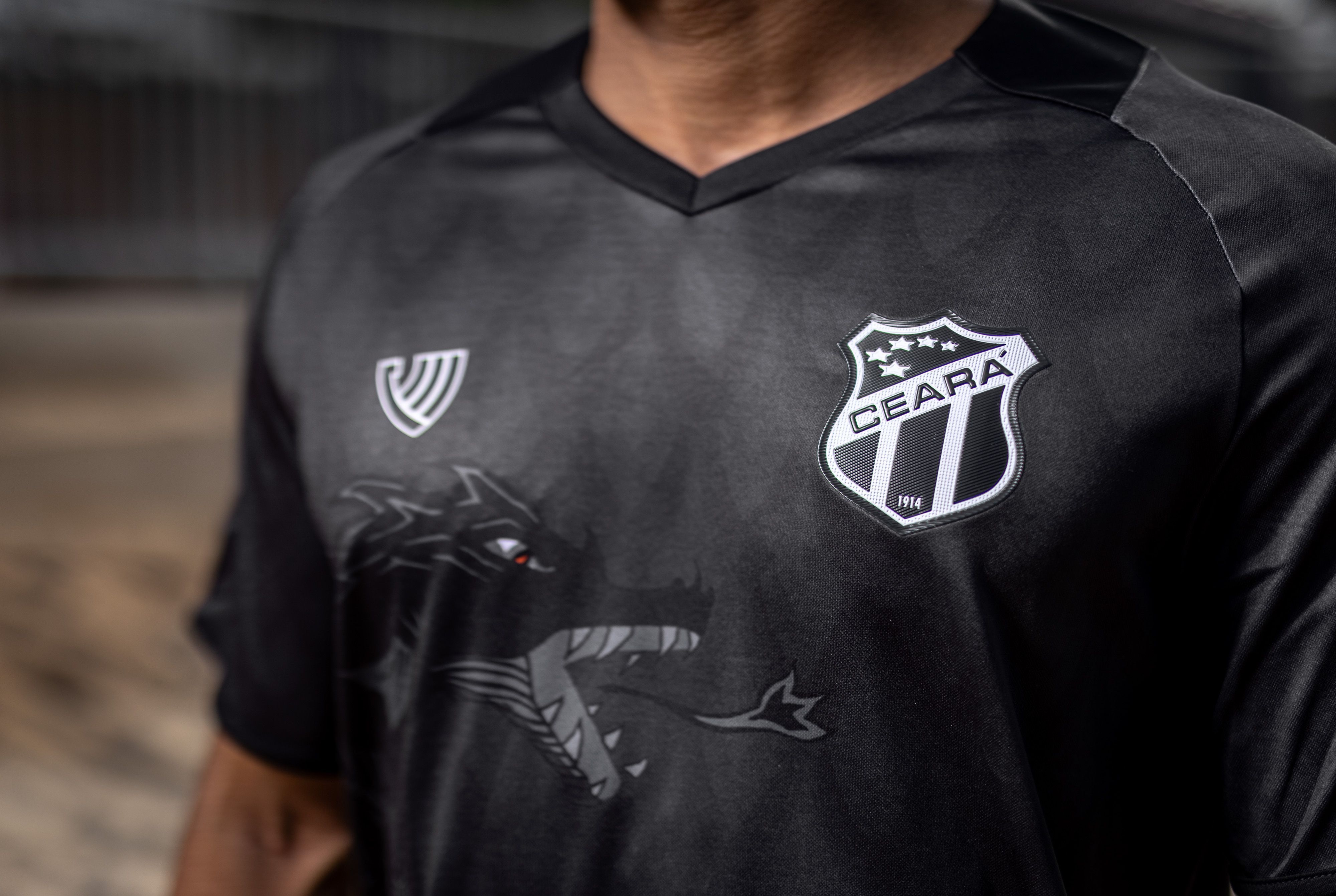 Ceará lança camisa para a Copa do Nordeste em homenagem a líder abolicionista