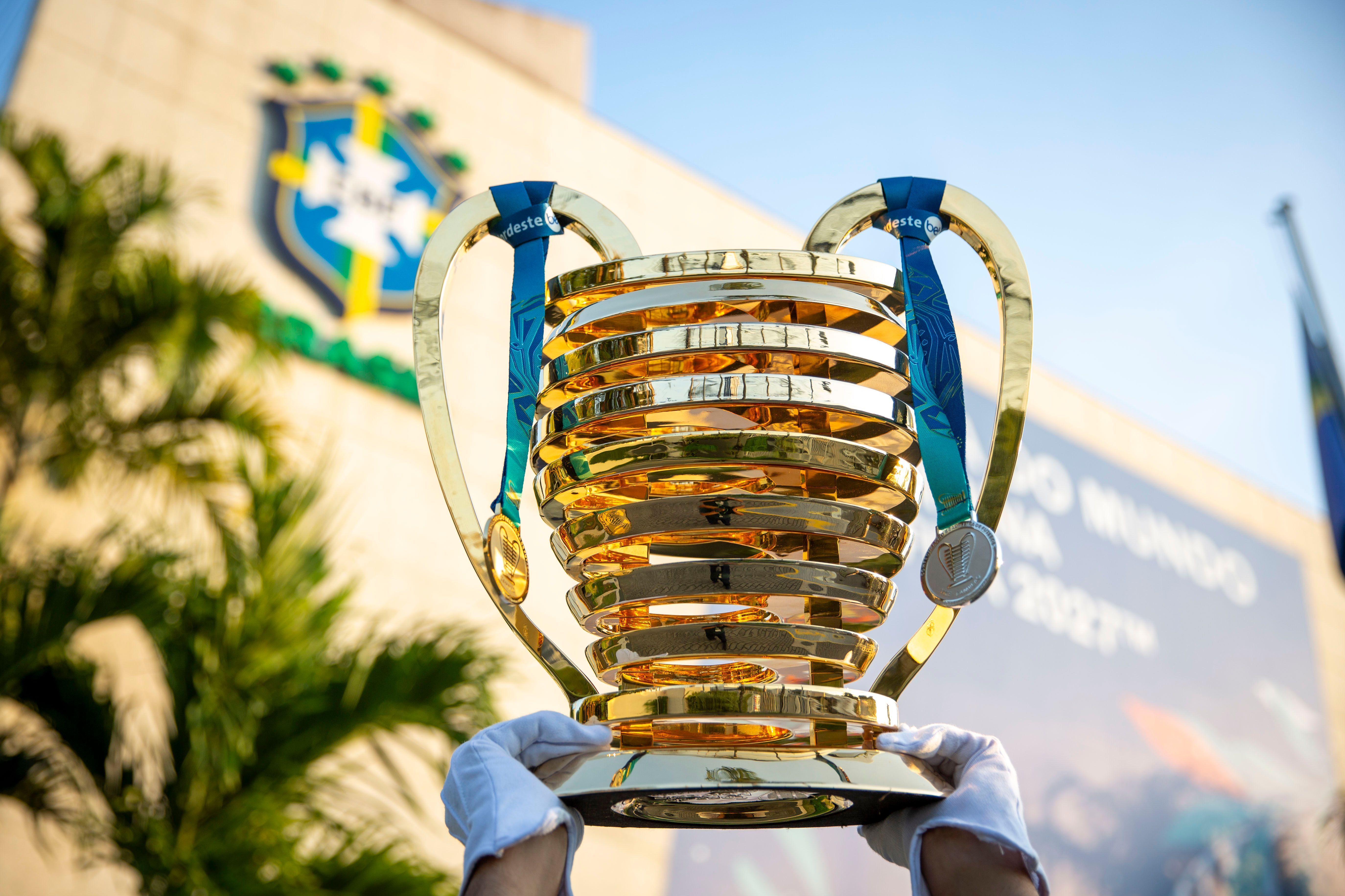 Copa do Nordeste começa nesta terça com 16 times em busca do título