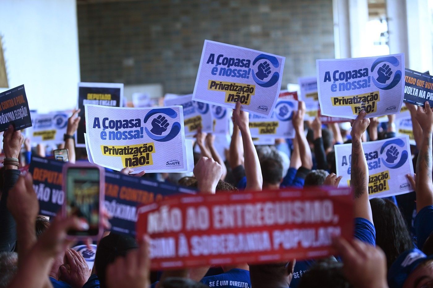 Propag: venda de imóveis e da Copasa adentram dezembro sem votação na Assembleia