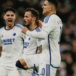 United abre vantagem, mas sofre a virada e se complica na Champions League