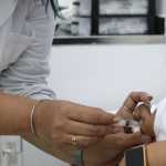PBH alerta para baixa cobertura vacinal contra coqueluche e lembra importância da vacinação