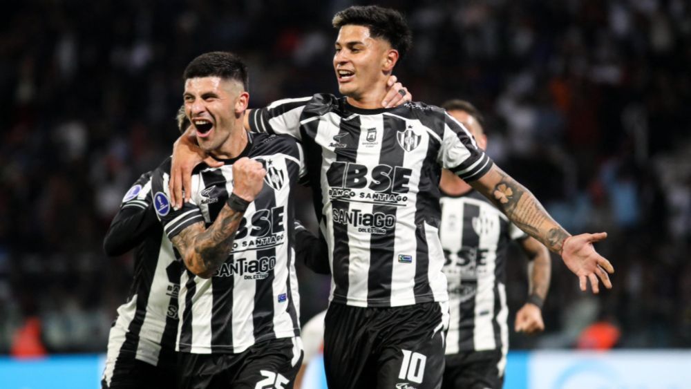Central Córdoba derrota Lanús e abre vantagem nas oitavas da Sul-Americana