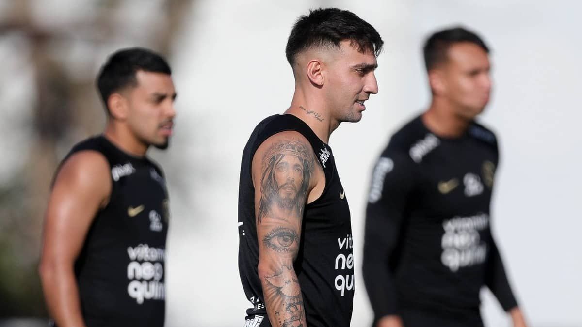 Corinthians recebe o Estudiantes pela Sul-Americana em noite de homenagens