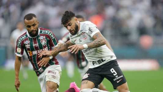 Corinthians e Fluminense se enfrentam no Maracanã