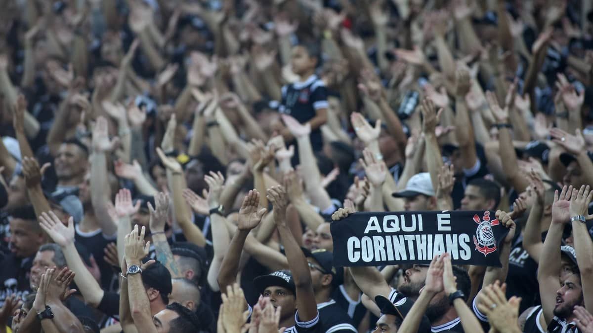 ‘Antis’: Corinthians é o alvo da rivalidade entre clubes de São Paulo