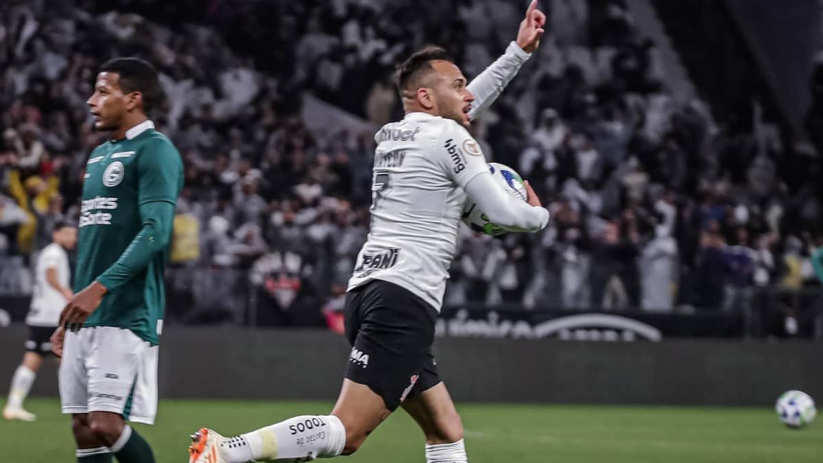 Corinthians de Luxemburgo marca mais de 70% dos gols no 2º tempo