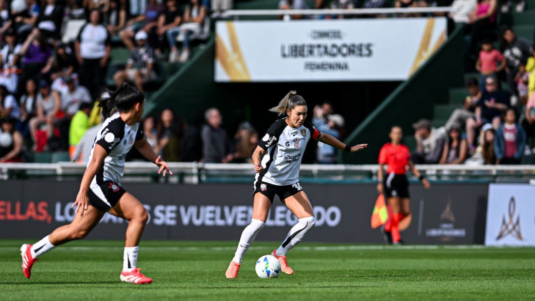 Campeão da Libertadores Feminina, Corinthians amplia hegemonia brasileira na competição