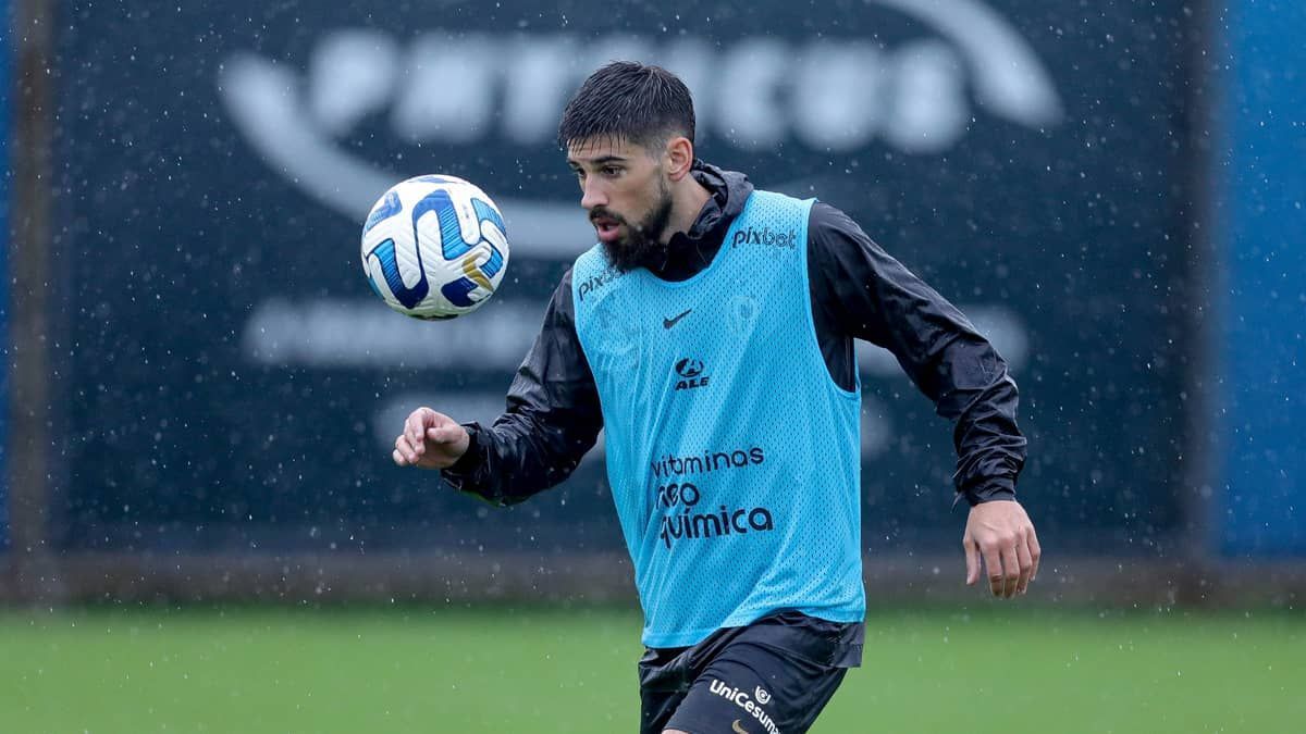 Sem Renato Augusto, Corinthians faz último treino antes de pegar o Newell's