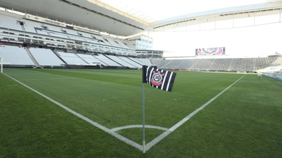 Evento da NFL adia início de reforma de estádio do Corinthians; entenda