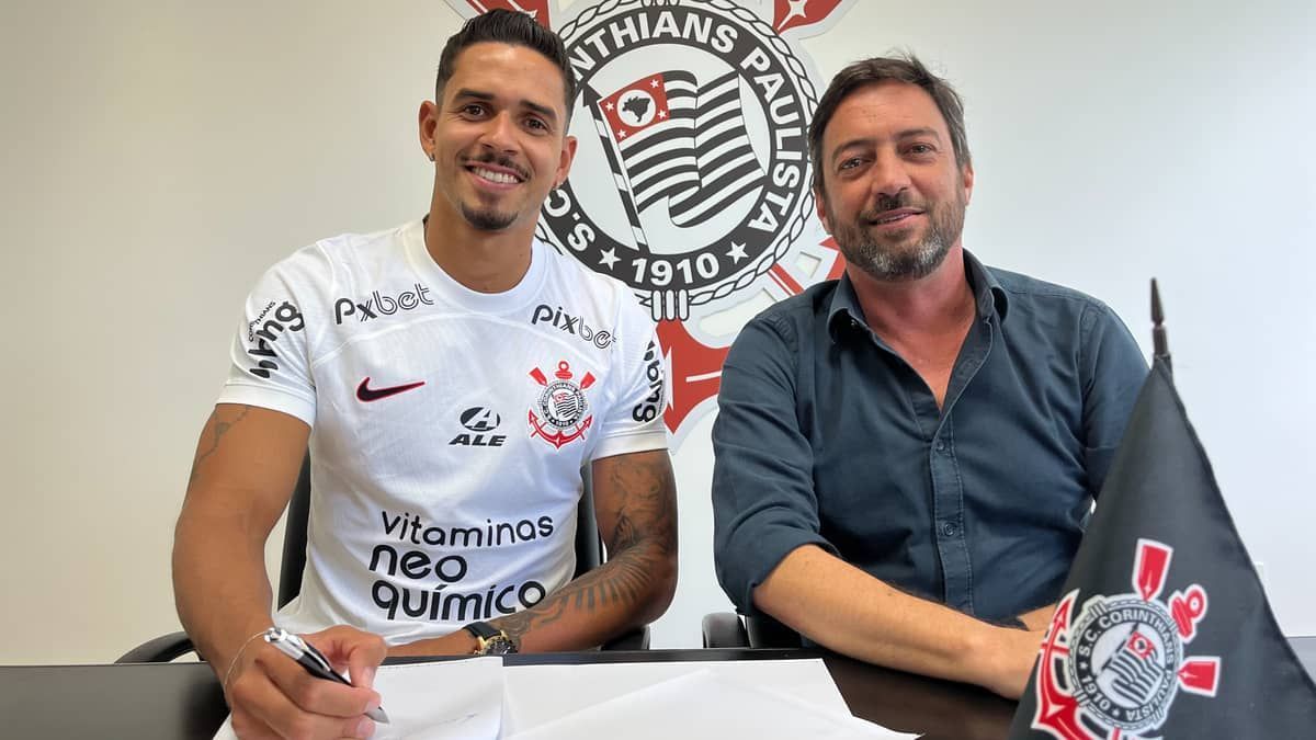 Corinthians anuncia contratação de Lucas Veríssimo