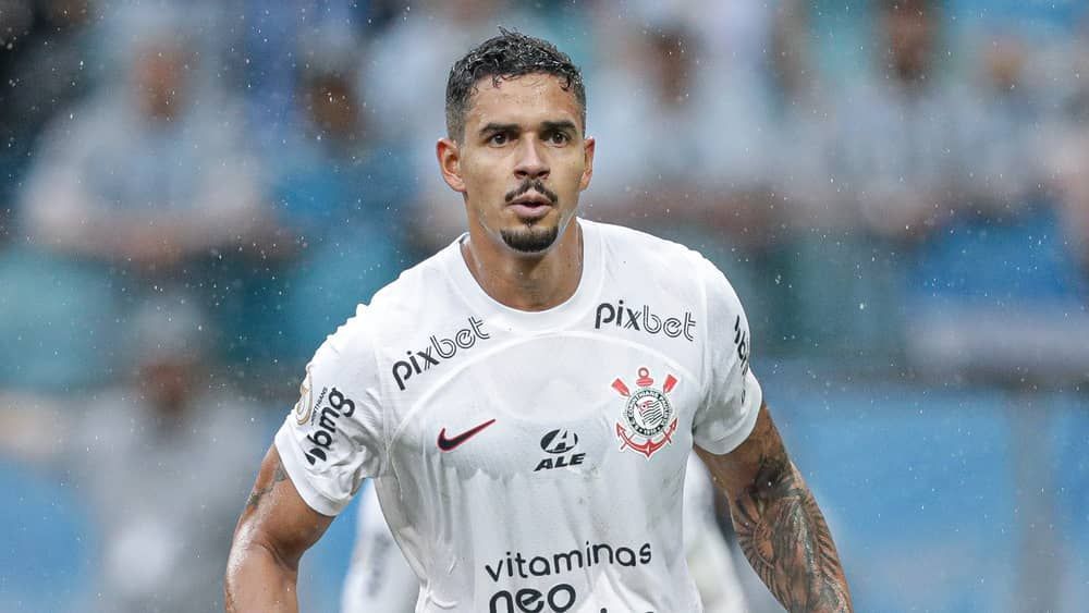 Ex-Corinthians, Veríssimo se despede do clube, mas declara: 'A verdade prevalecerá'