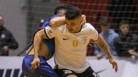 Corinthians venceu o jogo de ida das oitavas de final da LNF