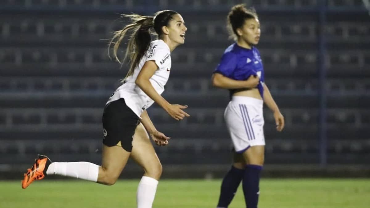 Cruzeiro perde para o Corinthians e dá adeus ao Brasileirão Feminino