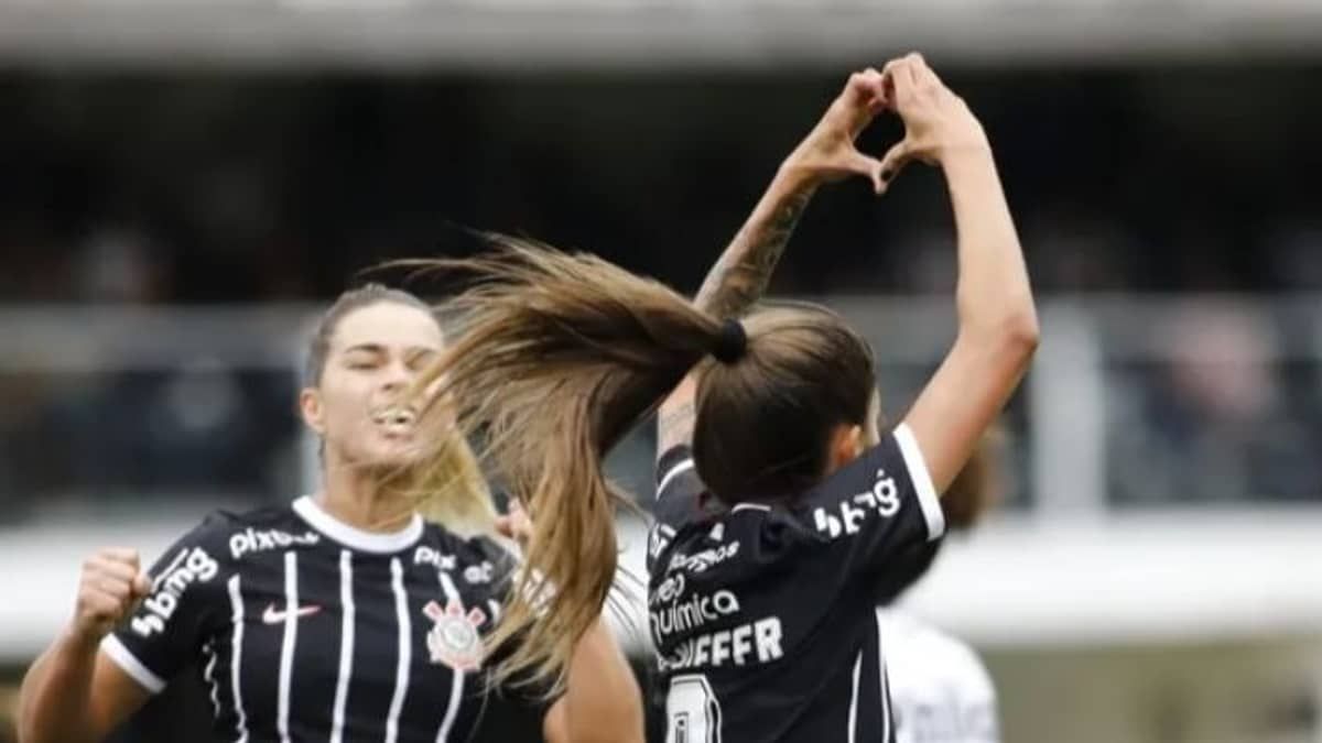 Corinthians e Ferroviária largam na frente na semifinal do Brasileirão Feminino