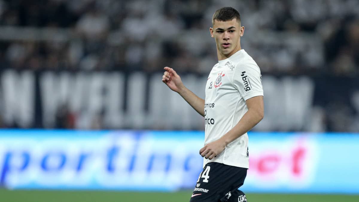 Corinthians x Goiás: veja escalações pelo Brasileiro