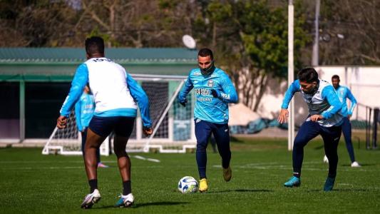 Coritiba recebe Internacional no Campeonato Brasileiro