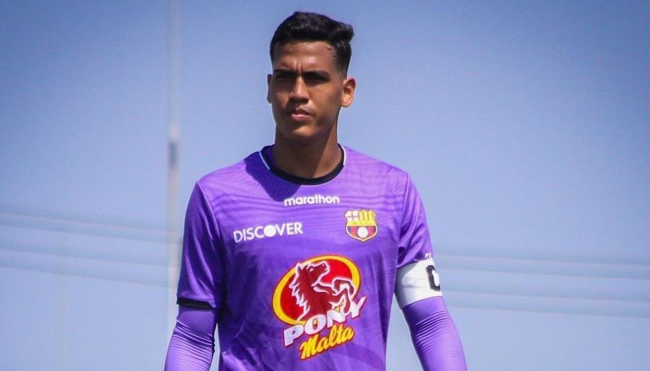 Goleiro do Barcelona-EQU morre aos 20 anos após queda em banheiro