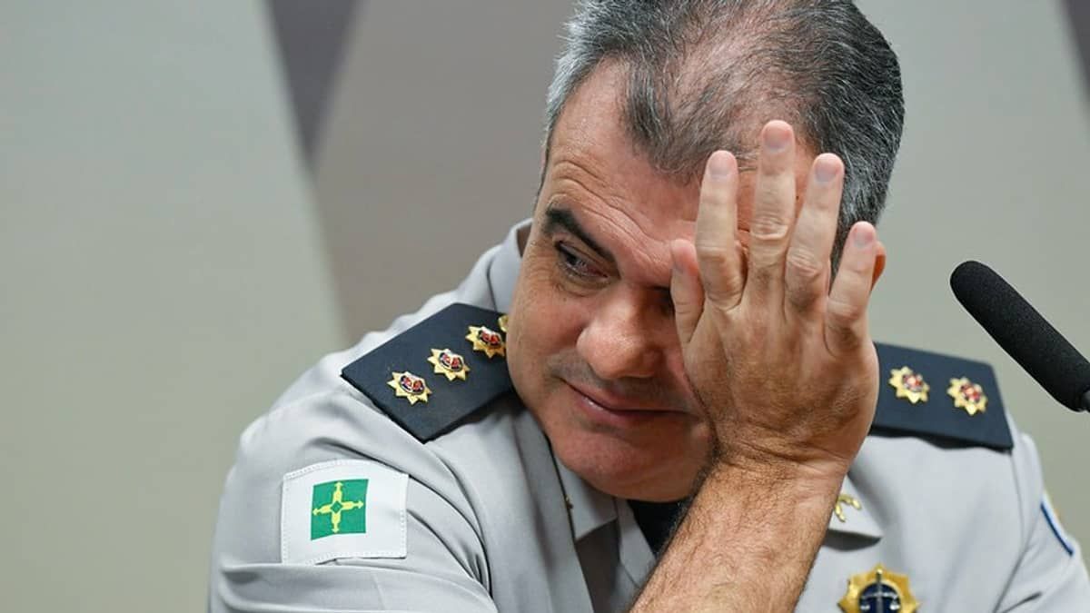 Coronel da PM que prestou depoimento à CPMI é encontrado desmaiado em cela