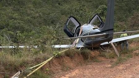 Corpo de Bombeiros confirma que seis pessoas estavam na aeronave