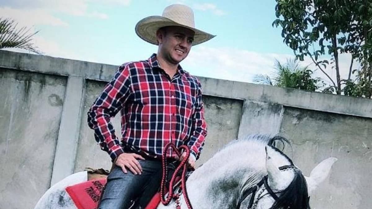 Chefe deixa funcionária gravemente ferida e se enforca no interior de Minas