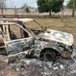Corpo carbonizado é encontrado dentro de carro em Governador Valadares