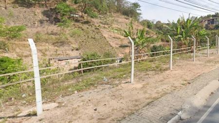 Corpo foi encontrado por trabalhadores em Neves; nenhum suspeito foi preso